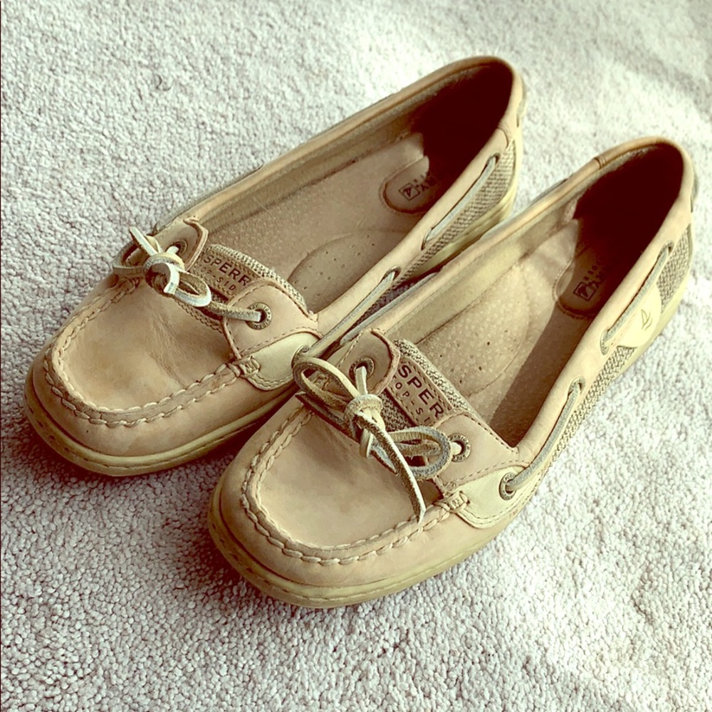 Sperry top-sister boat shoes